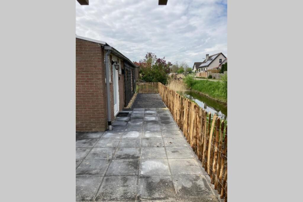 Schoondijke Schwone Diekhuusje - Vakantiewoning Aan De Noordzeekustヴィラ エクステリア 写真