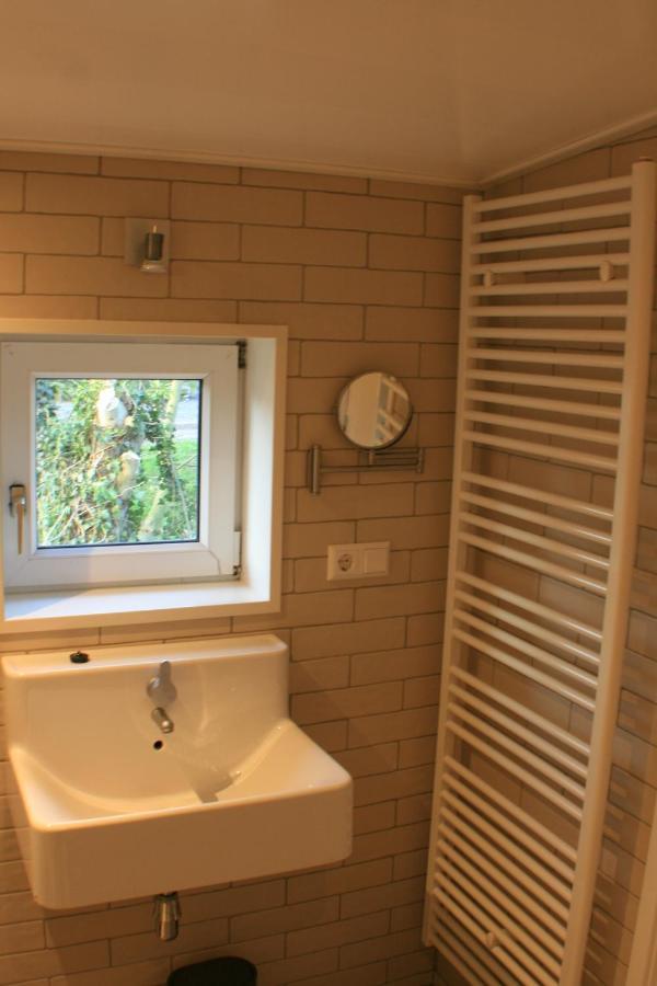 Schoondijke Schwone Diekhuusje - Vakantiewoning Aan De Noordzeekustヴィラ エクステリア 写真